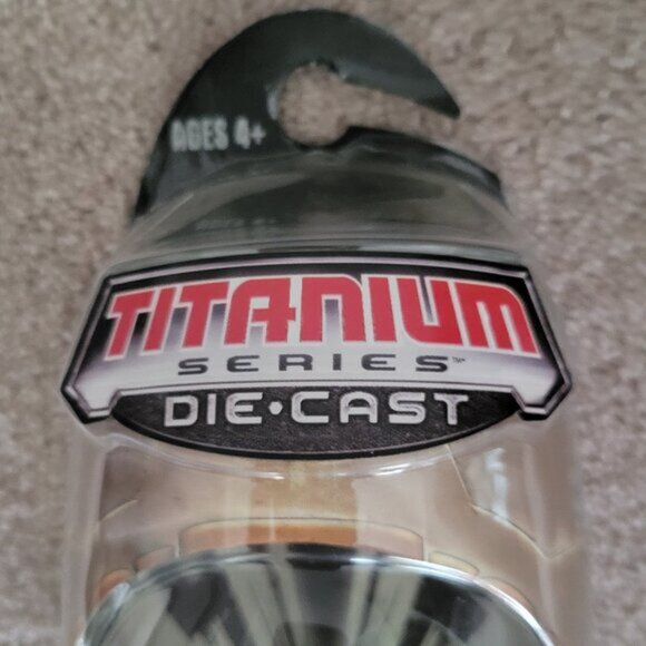 NEW Star Wars Darth Maul Sith Speeder Titanium Series Die Cast - Picture 3 of 6